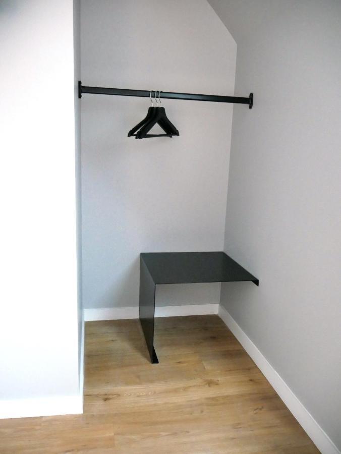 Couette-café Kastellren - *